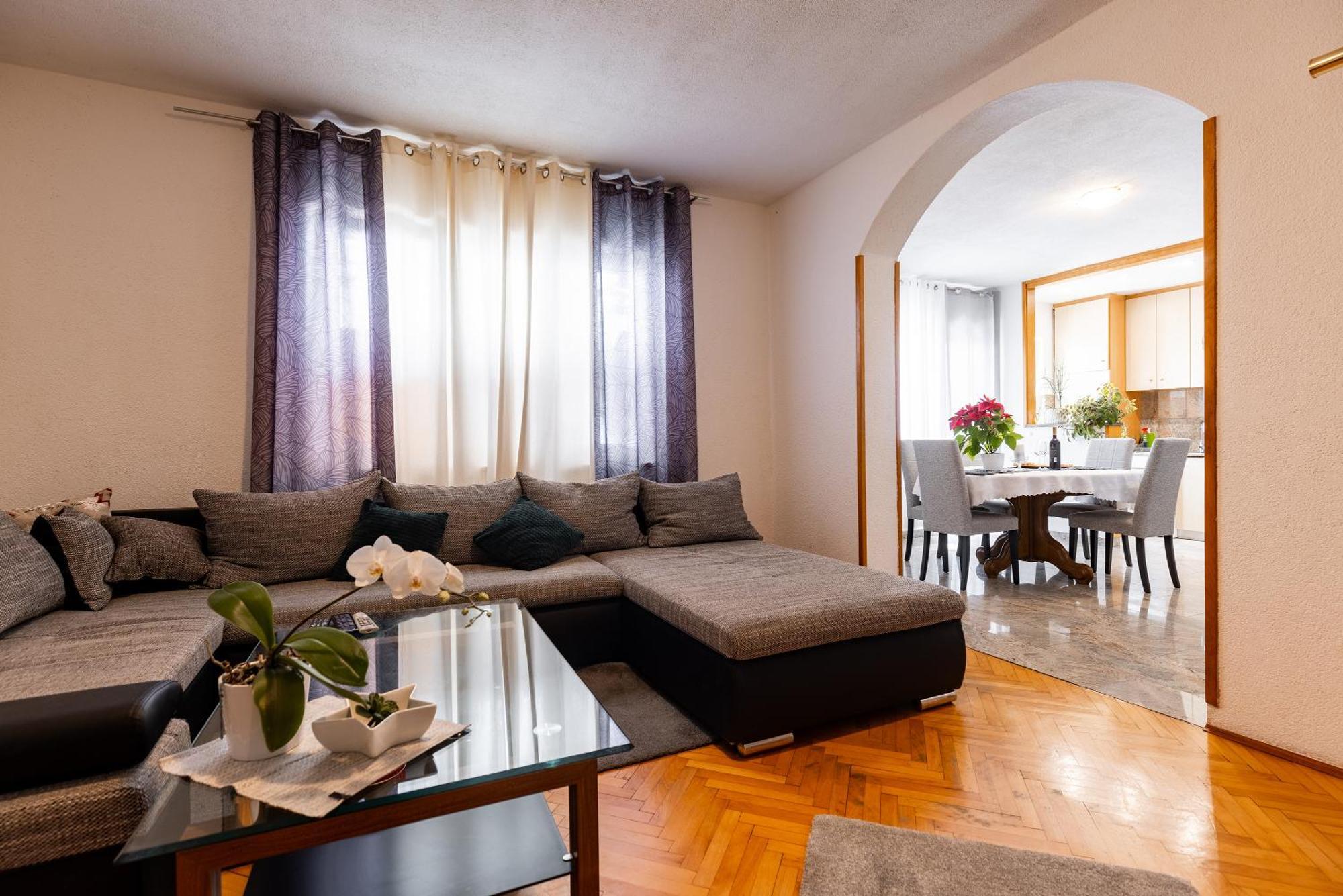 Apartman Nora Omiš Kültér fotó